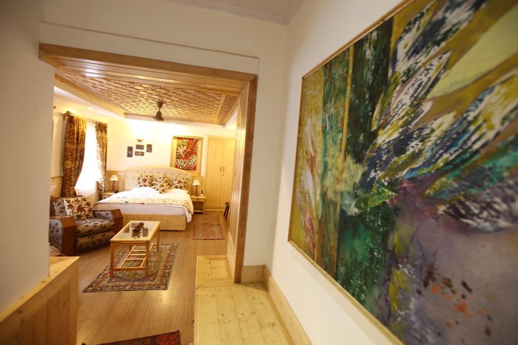 Dove Cottage Srīnagar Kültér fotó